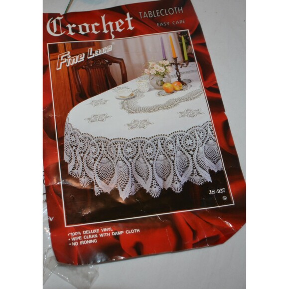 Vintage Tablecloth Vinyl Crochet New in Package 1970s - Picture 2 of 7
